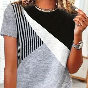 Women's Plus Colorblock Short Sleeve Round Neck casual T-shirt.
